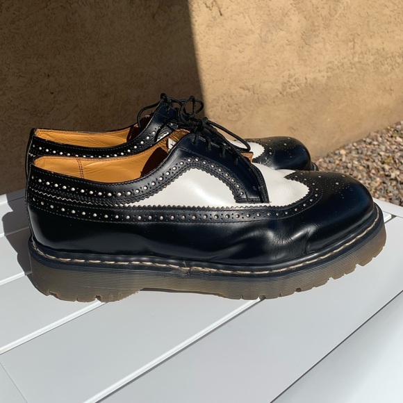 Vintage Dr. Martens black white leather wingtip Brogue Oxfords size 11 - Picture 2 of 16